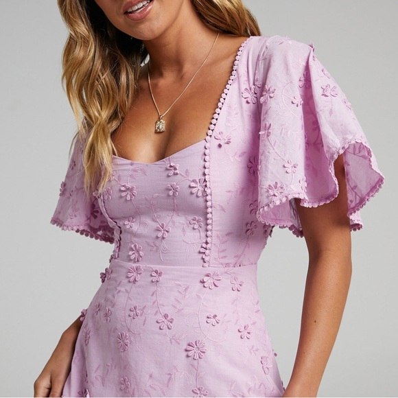 Purple dress - Picture 2 of 8